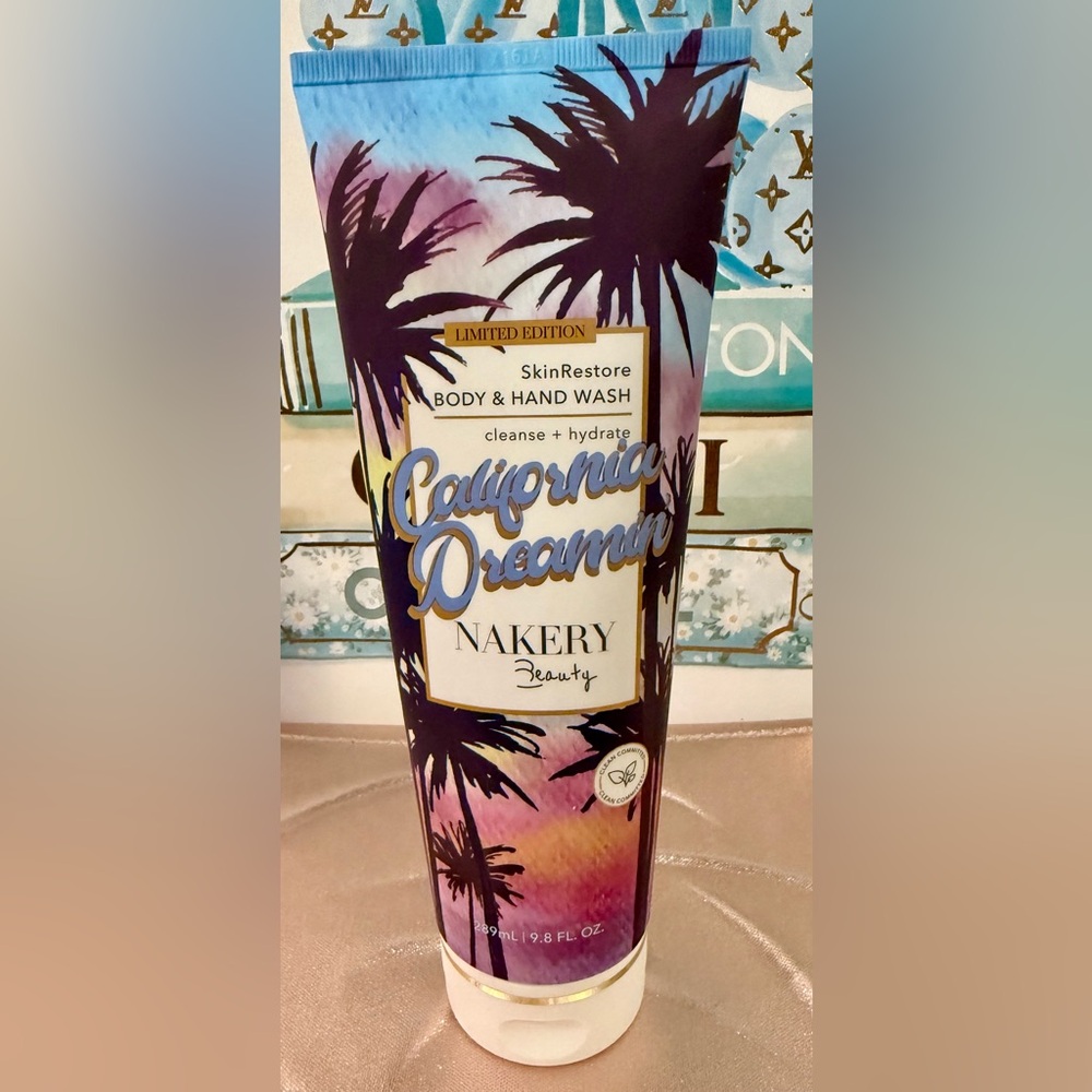 Nakery Beauty California Dreamin' Body & Hand Wash - limited edition 9.8fl oz. 🌴